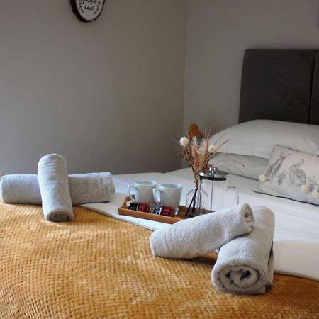 The Squirrels- Alresford, Essex Apartamento Exterior foto