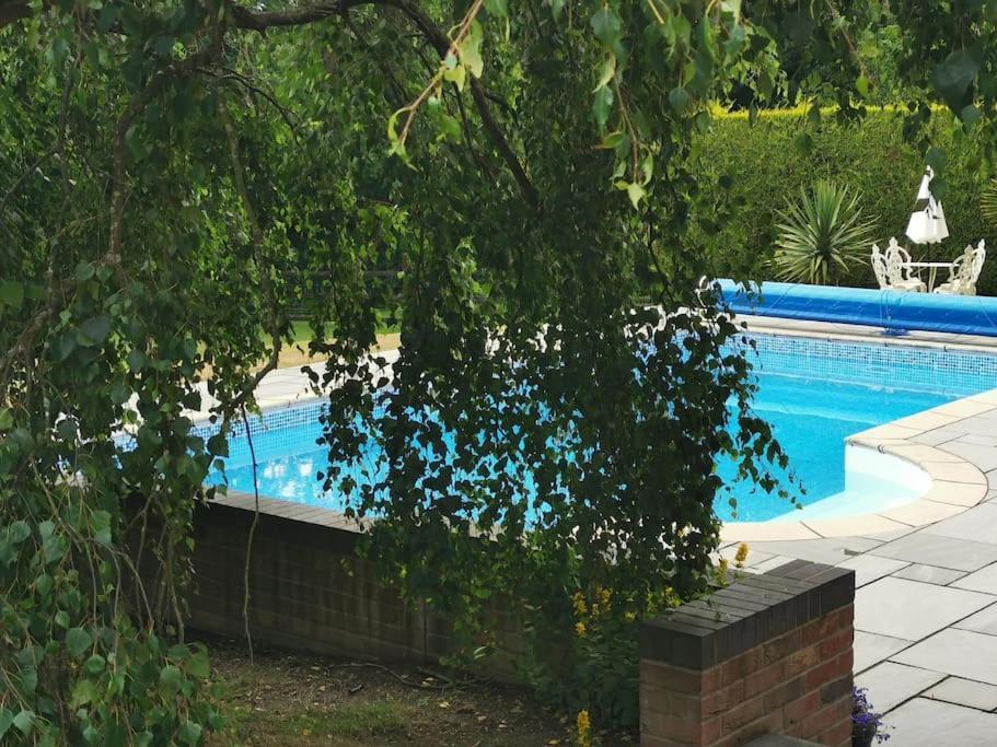 The Squirrels- Alresford, Essex Apartamento Exterior foto